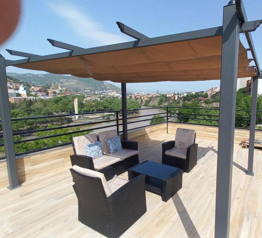 Hotel Tradicia Tbilisi Exteriör bild